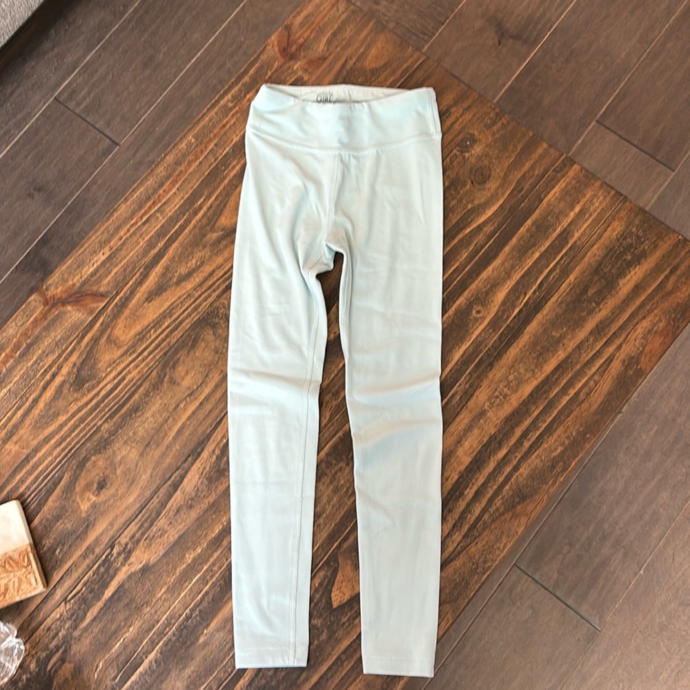 Athleta Girl gently used (only worn once) high rise chit chat tight!!